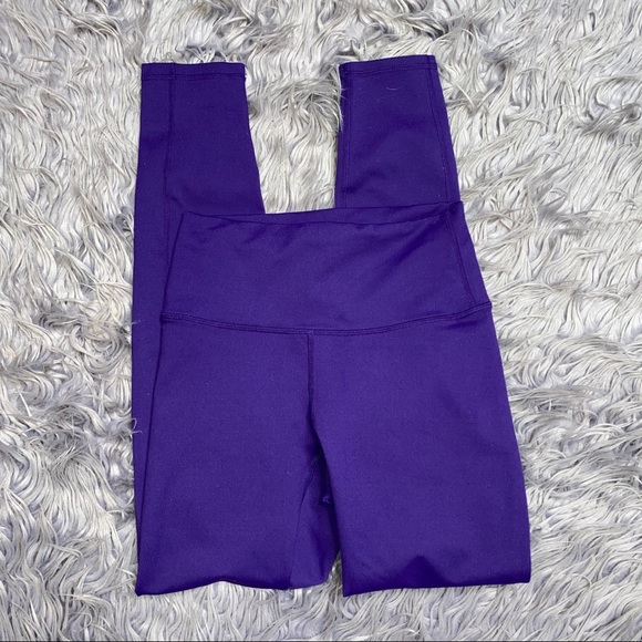 High-Waisted PowerHold® Legging - Picture 3 of 5